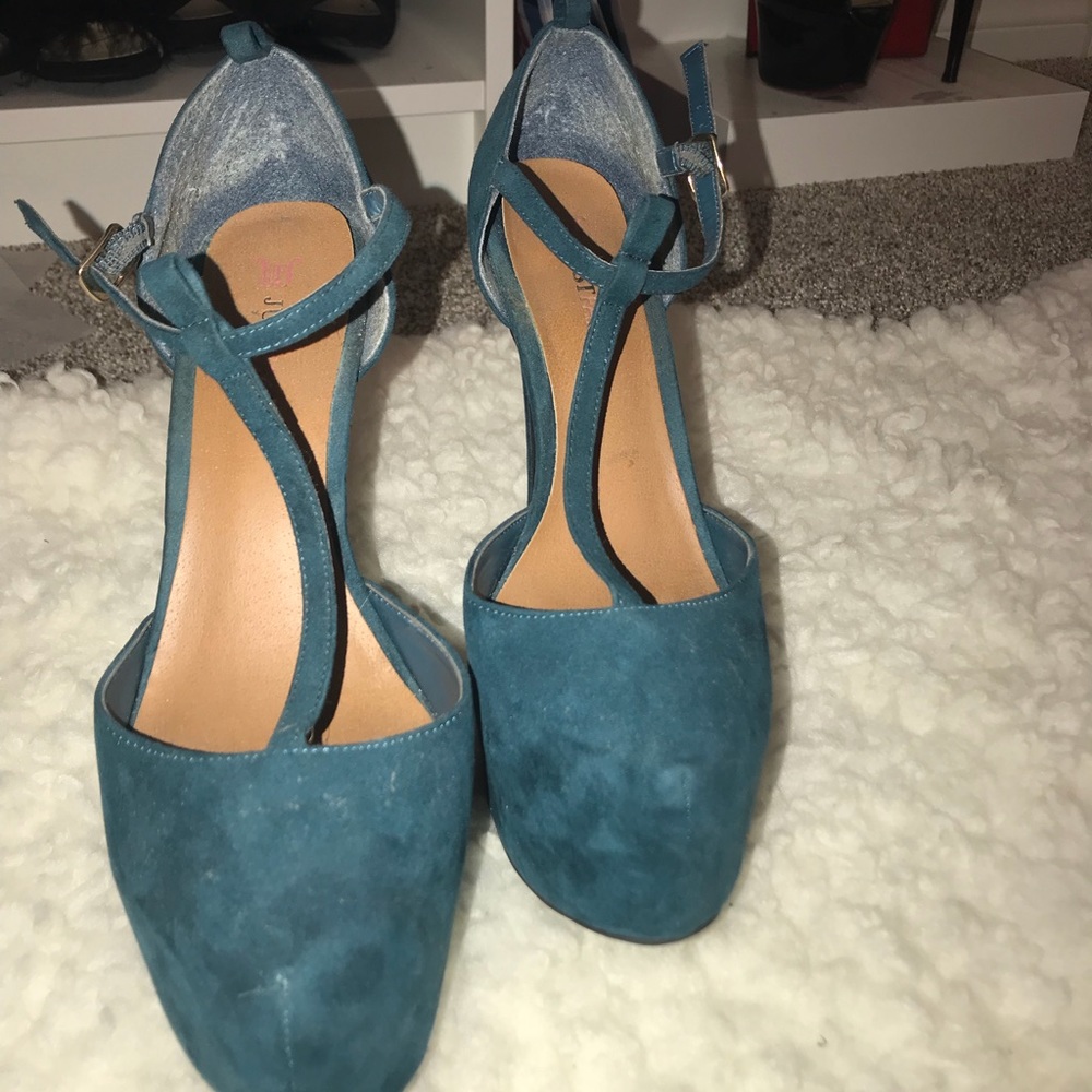 Suede JustFab Tstrap Heels